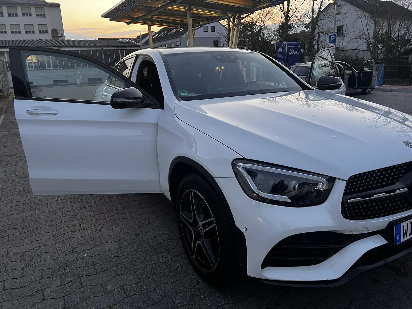 Mercedes-Benz GLC 400 GLC 400 d 4Matic (253.323) Alb - 2