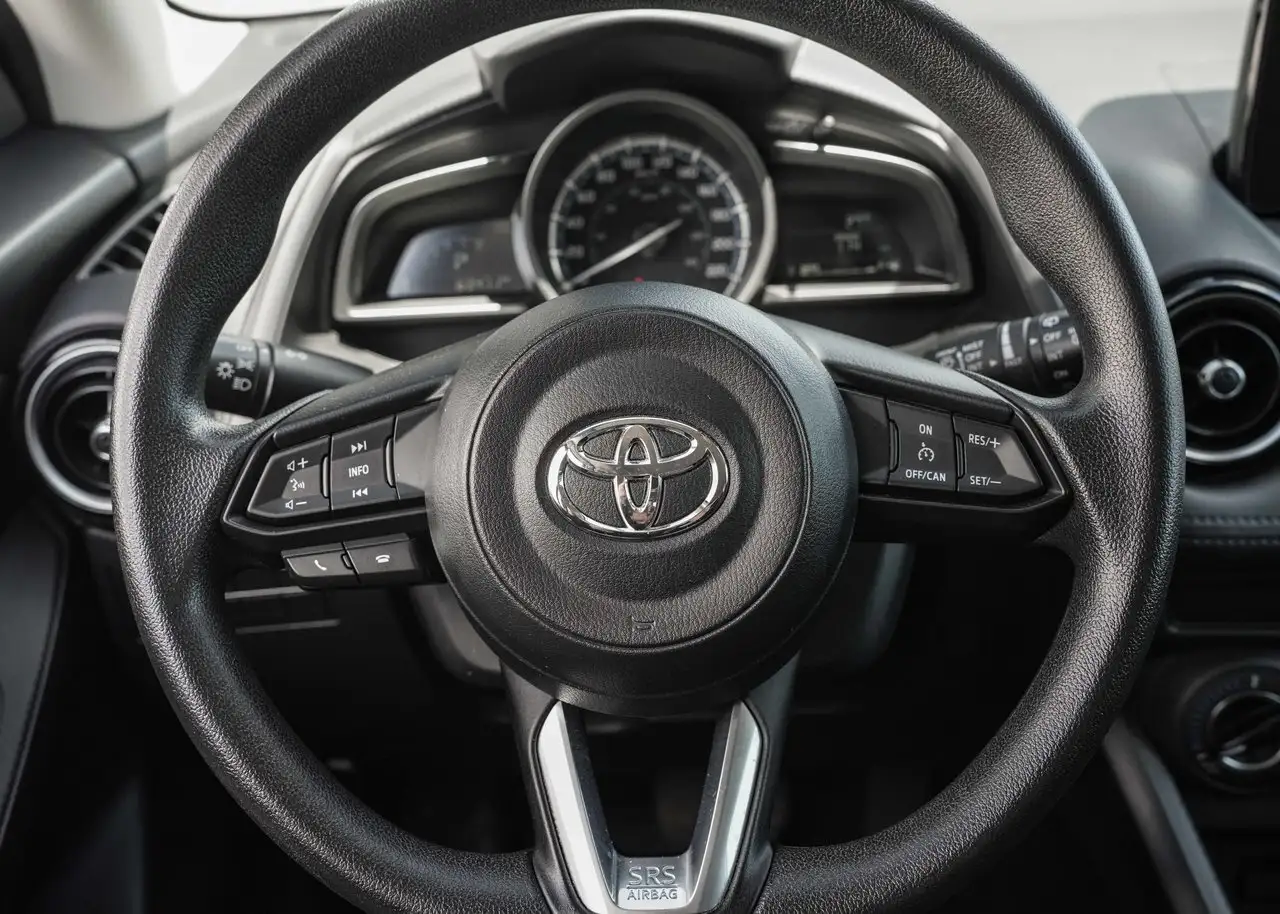Toyota Yaris photo Toyota Yaris