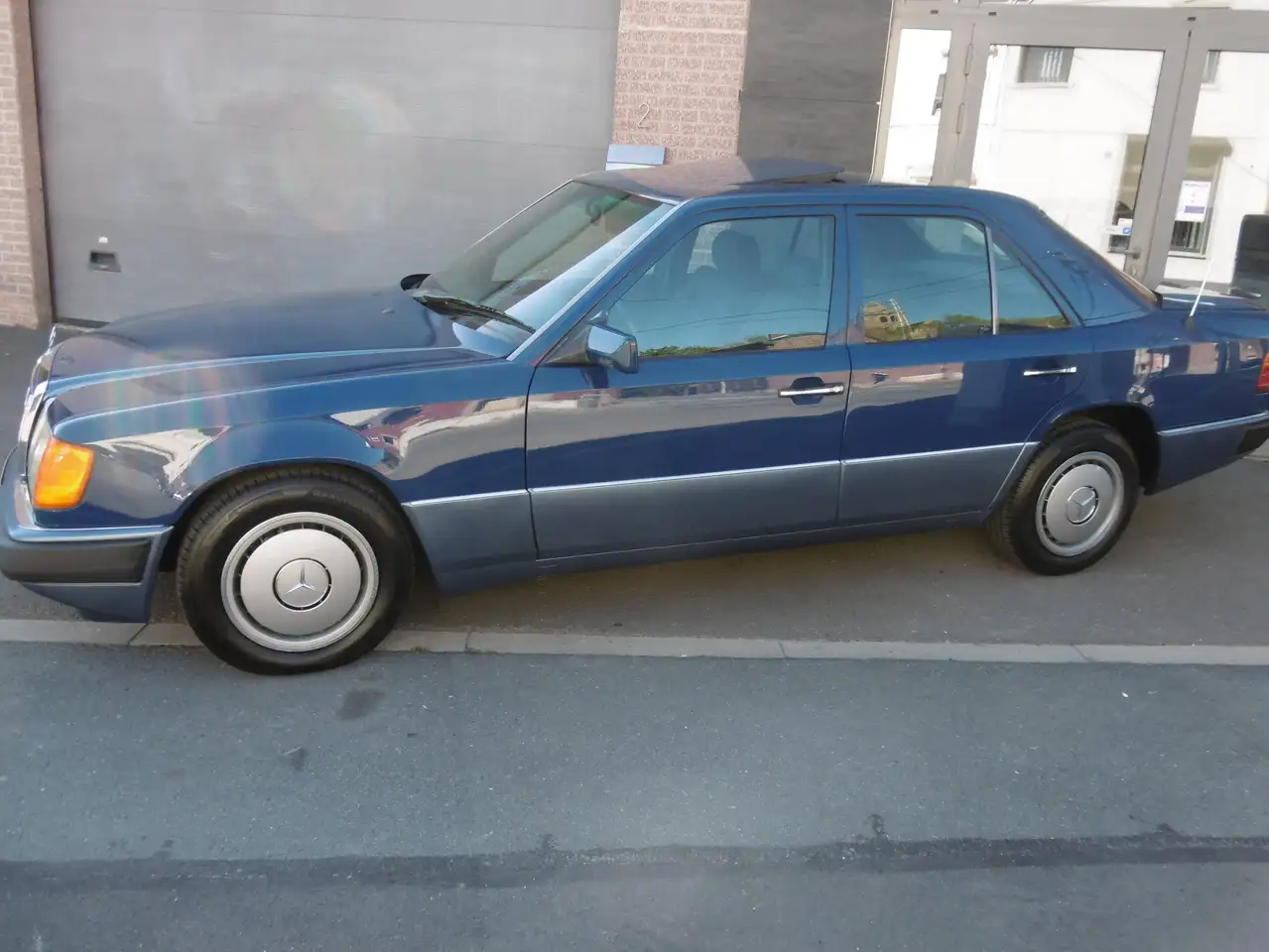 Mercedes-Benz 200 DIESEL 136000 KM !!! Etat concours !!!, foto 4
