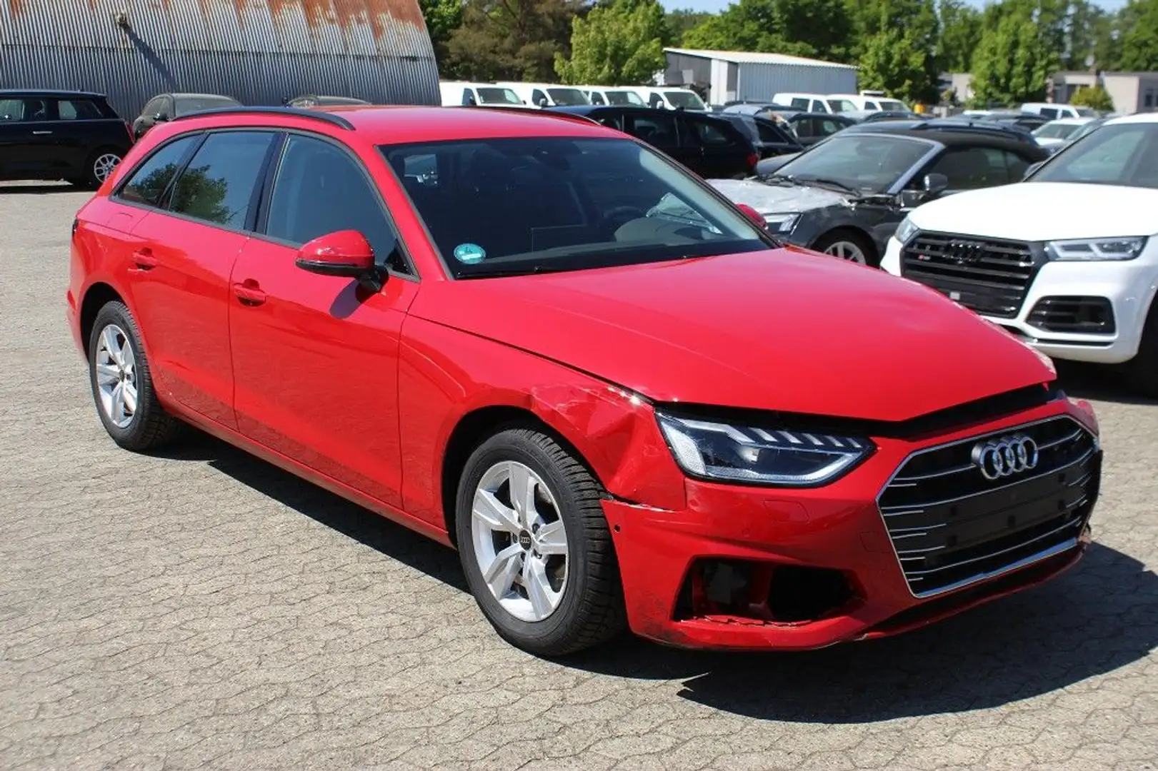 Audi A4 Avant 35 TDI S-tronic LED HuD Standheizung Rot - 1