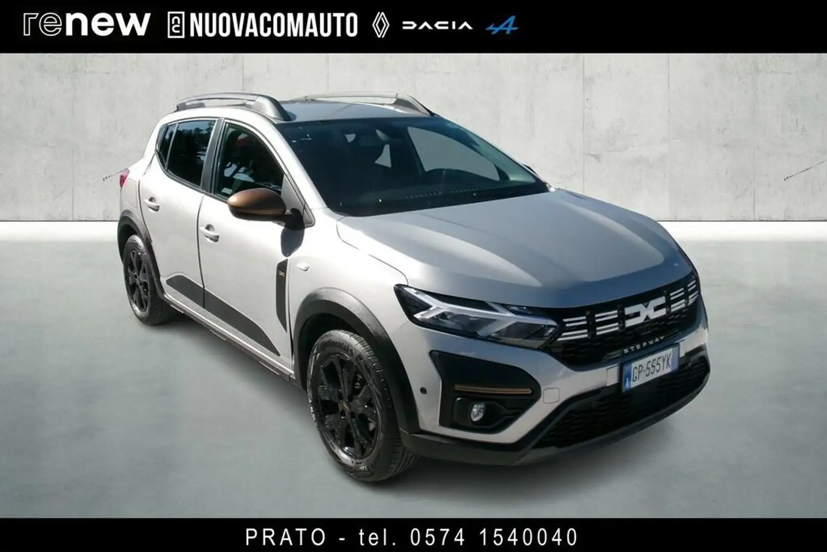 Dacia Sandero Stepway 1.0 tce Expression Eco-g 100cv srebrna - 1