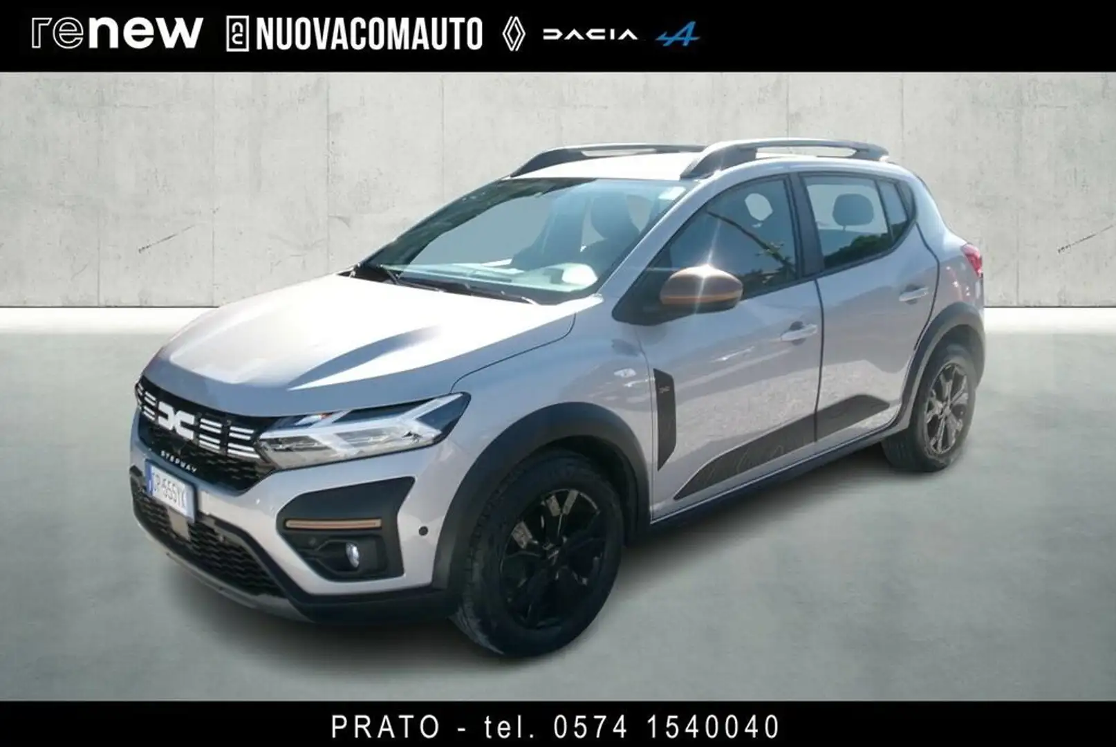 Dacia Sandero Stepway 1.0 tce Expression Eco-g 100cv srebrna - 2