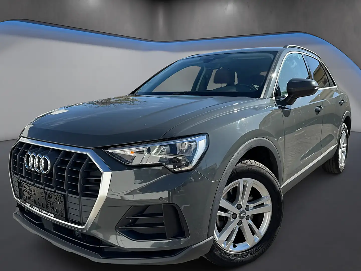Audi Q3 35 TDI S-tronic *Leder*Kamera*Virtual* Grau - 1