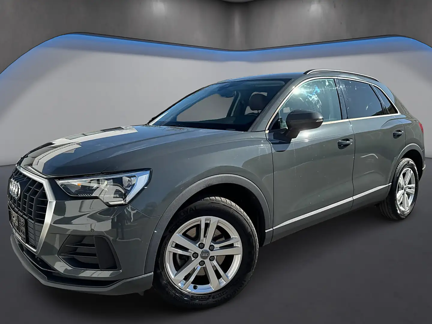 Audi Q3 35 TDI S-tronic *Leder*Kamera*Virtual* Grau - 2