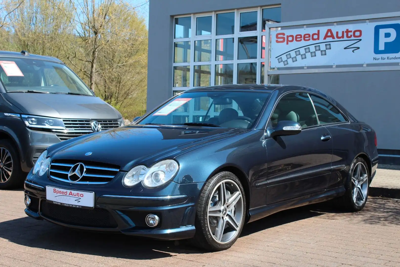 Mercedes-Benz CLK 63 AMG Coupe NAVI/Bi-XENON/LEDER GRAU Schwarz - 2