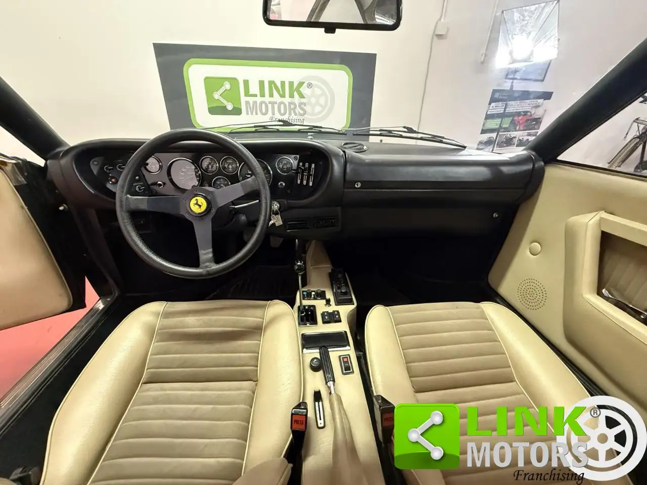 Ferrari Dino GT4 208 GT/4 1980 – Targa Oro ASI – Nero originale – 53.000 km, foto 9