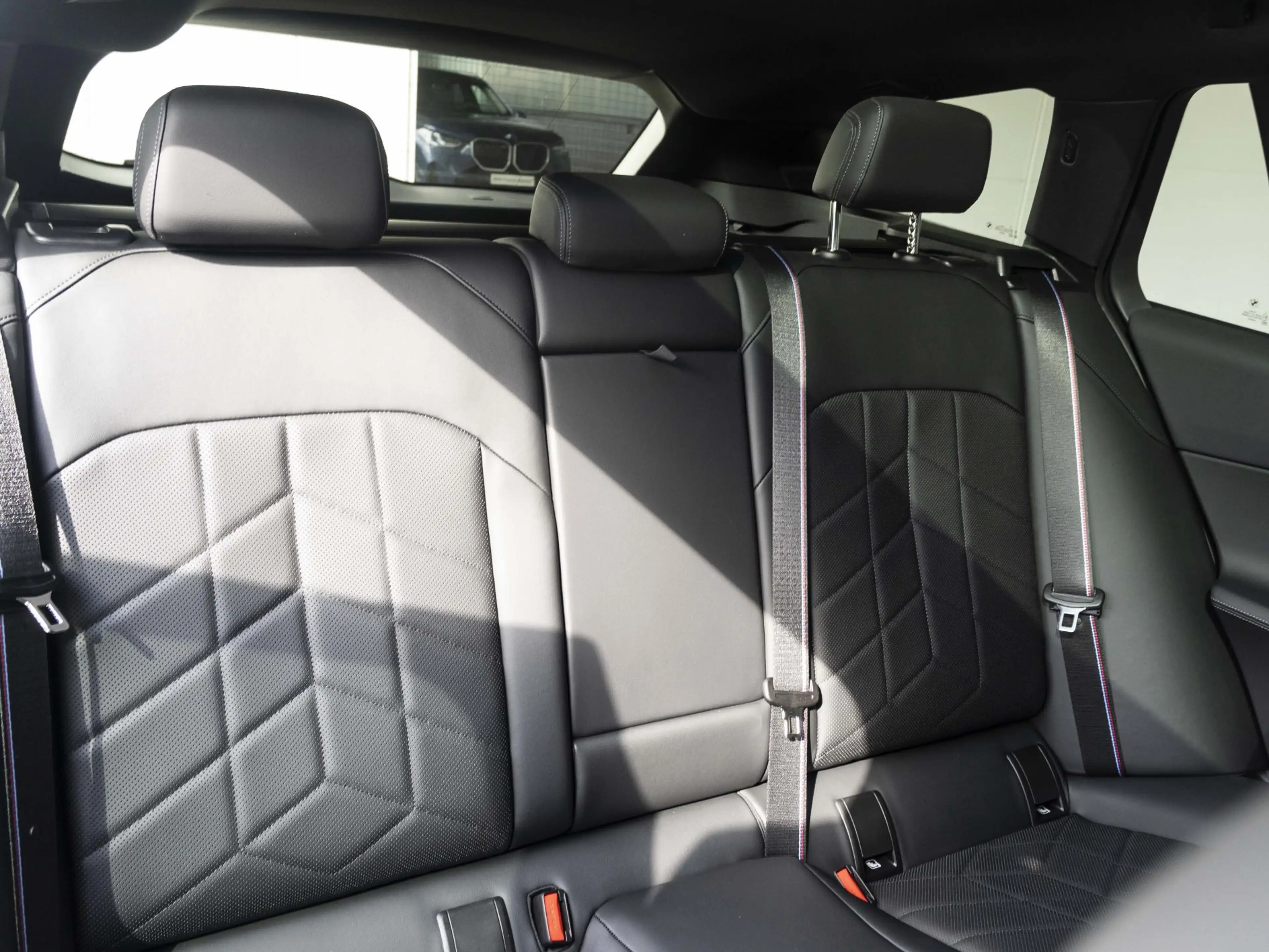 BMW 550 5 Serie 550e xDrive Touring | M Sportpakket Pro | — photo 11