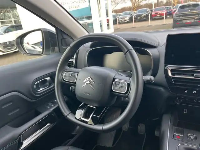 Citroen C5 Aircross view 12