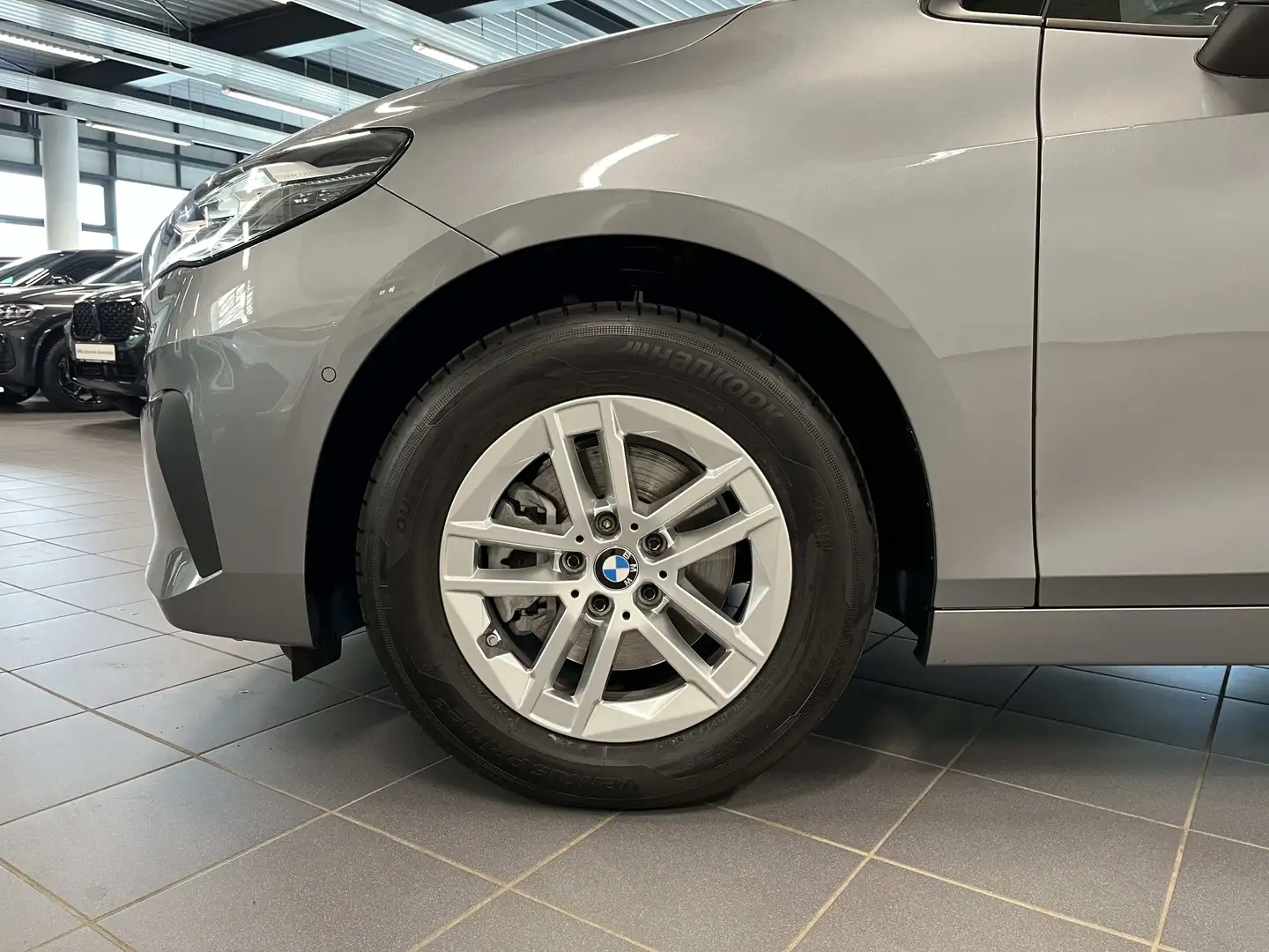 BMW 218 i RFK NAVI LED Sound Syst. PDC V+H DAB Klima Grau - 2