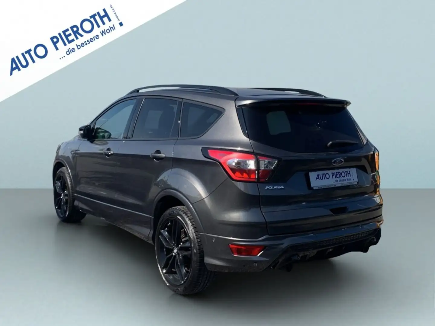 Ford Kuga 1.5 EcoBoost 2x4 ST-Line Gris - 2