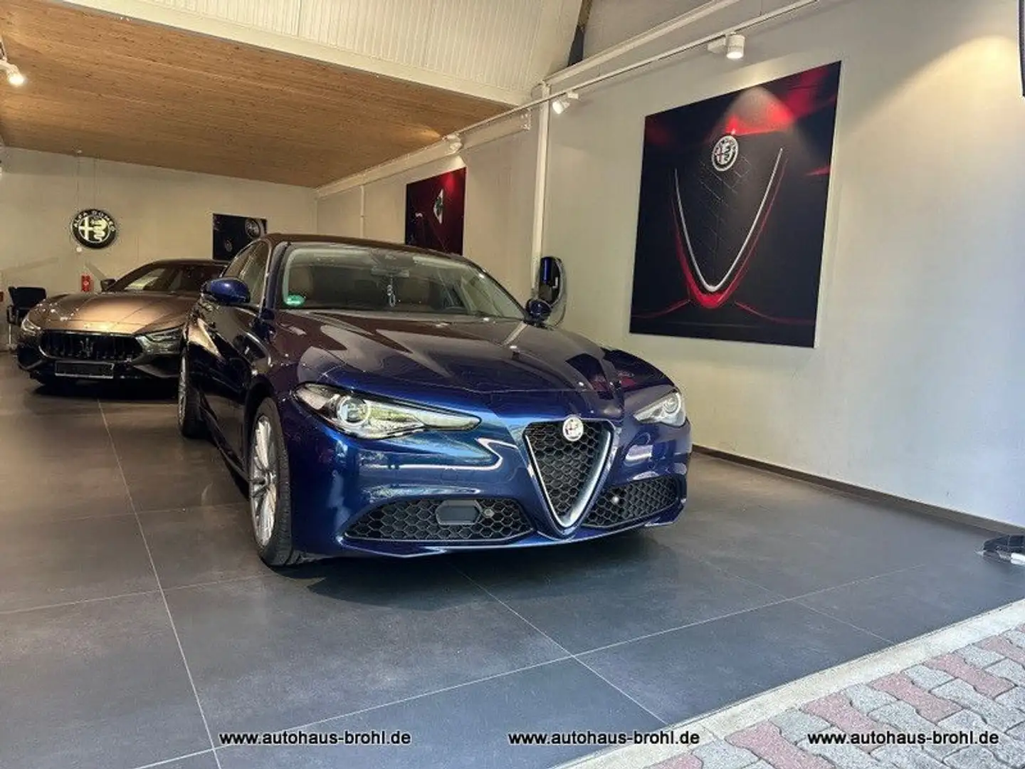 Alfa Romeo Giulia Lusso Ti 200 PS Blau - 1