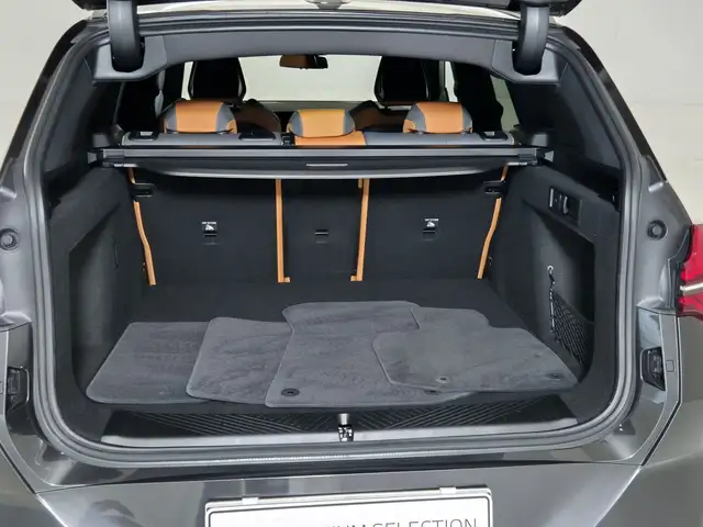 BMW X3 view 14