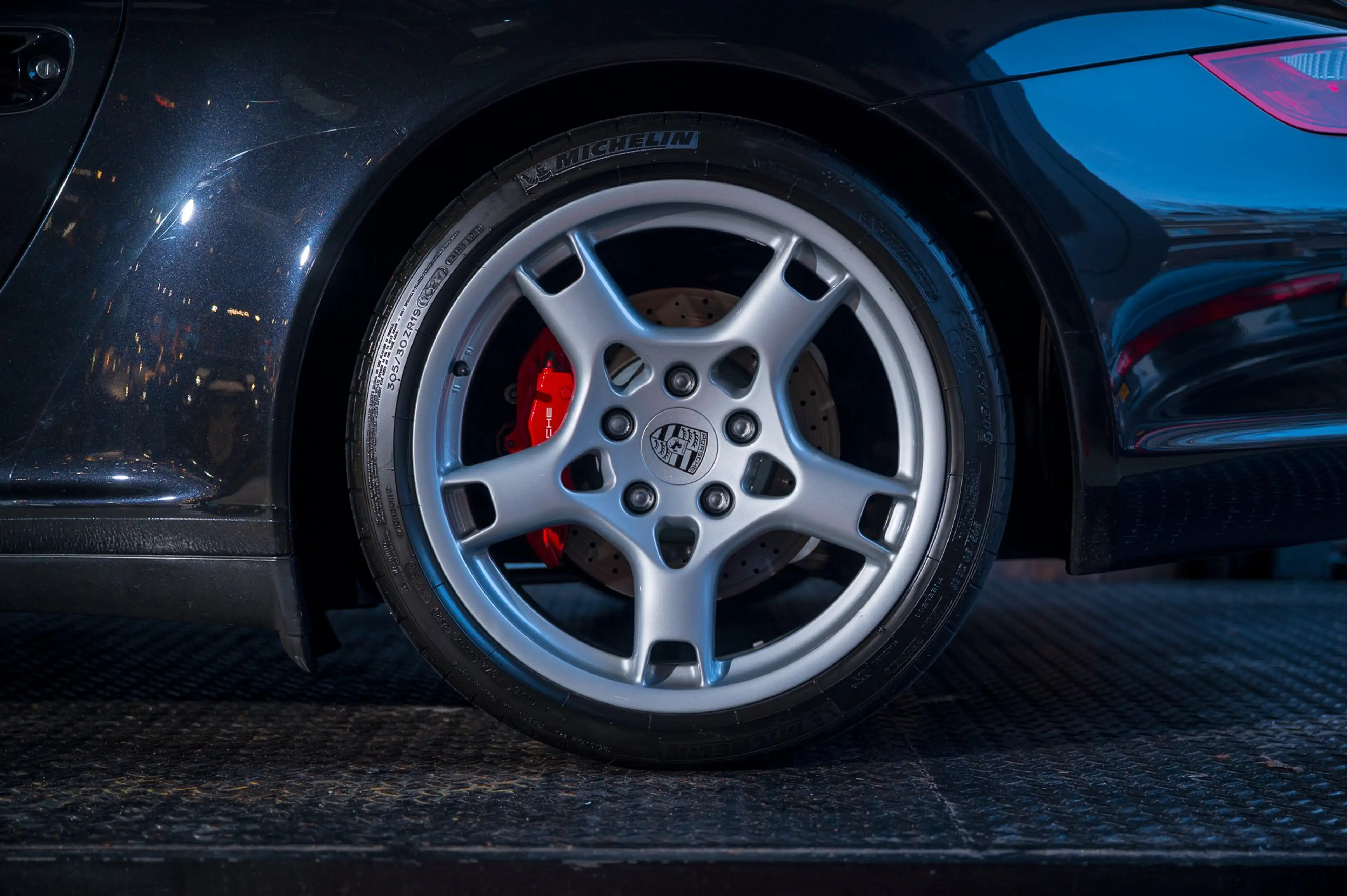 Porsche 997 3.8 Carrera 4S — photo 7