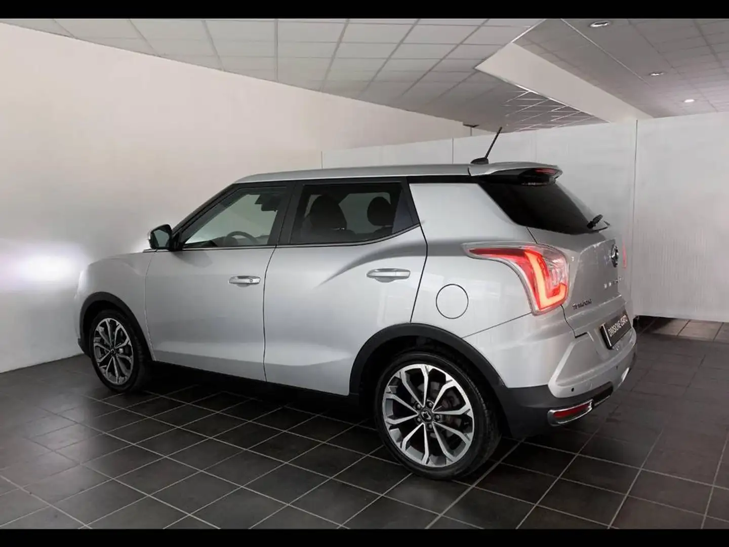 SsangYong Tivoli 1.6 Dream awd auto - 2