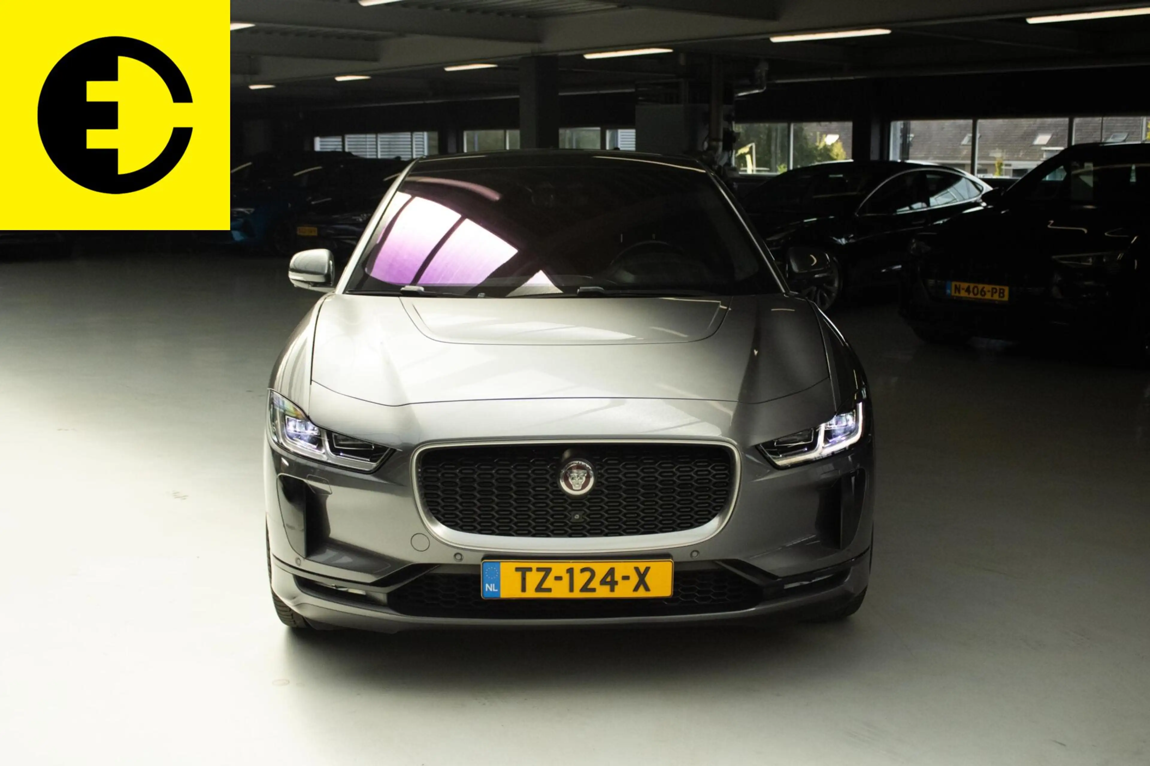 Jaguar I-Pace EV400 S 90 kWh | Stoelverkoeling | Luchtvering | I — photo 11