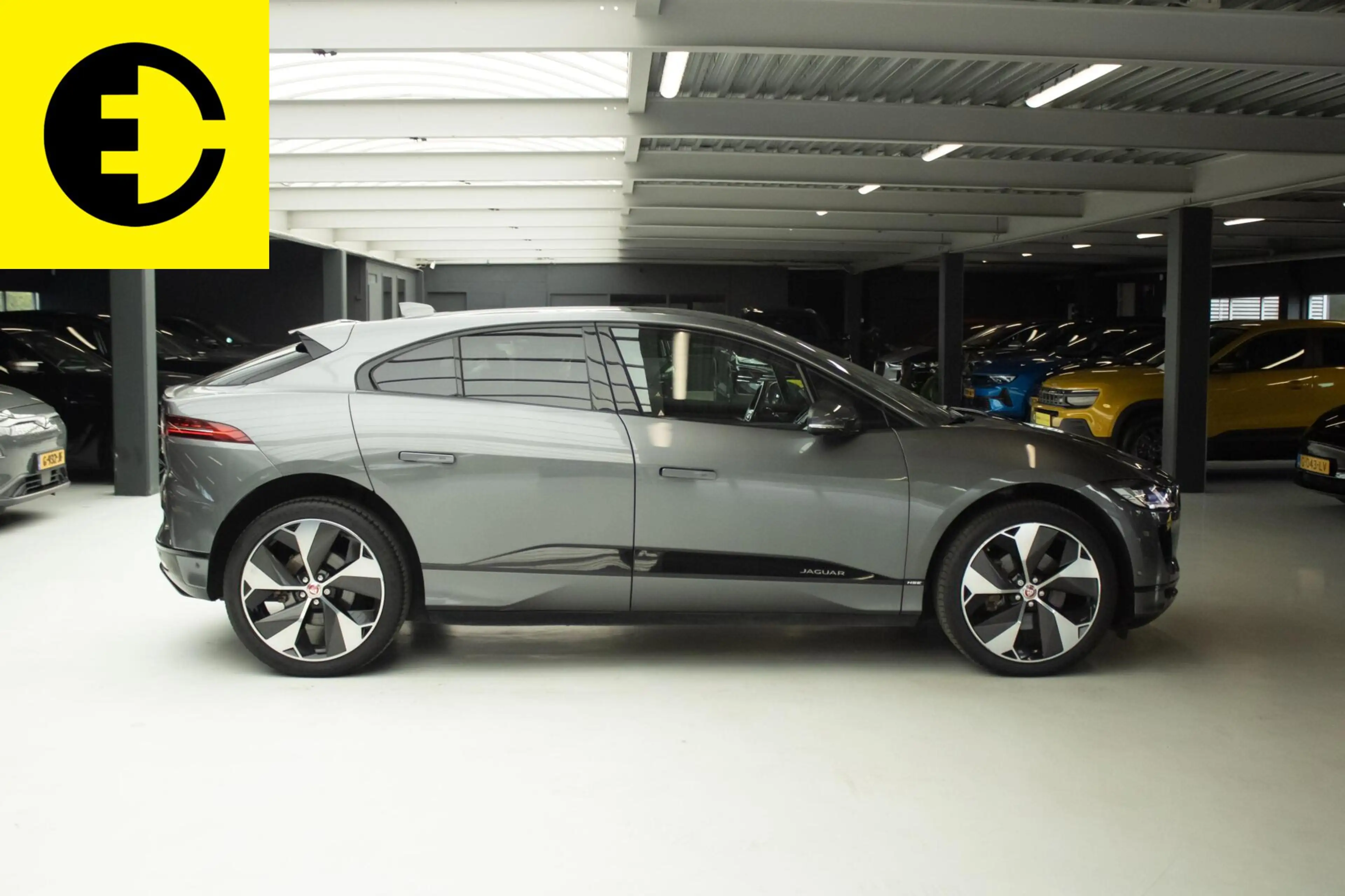 Jaguar I-Pace EV400 S 90 kWh | Stoelverkoeling | Luchtvering | I — photo 13