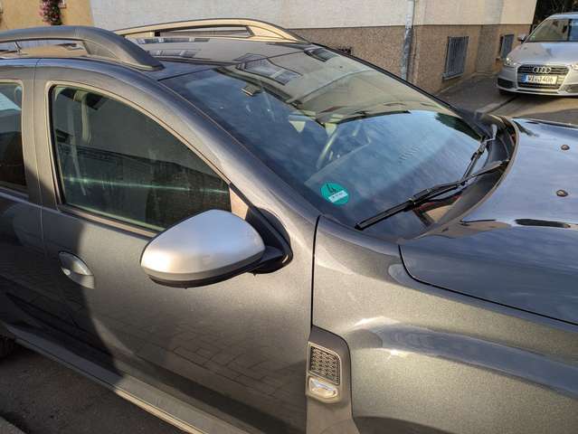 Imagine Dacia Duster Duster ECO-G 100 Expression, LPG u. Benzin, Sitzh