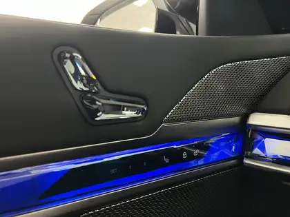 Annonce voiture d'occasion BMW i7 - CARADIZE
