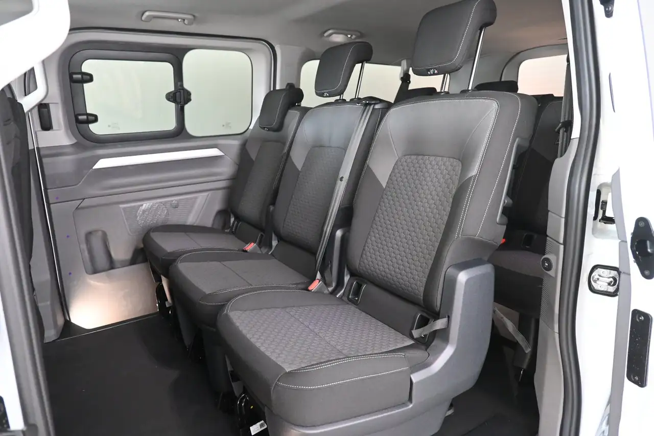 Volkswagen T7 Caravelle 2026 — фото 12