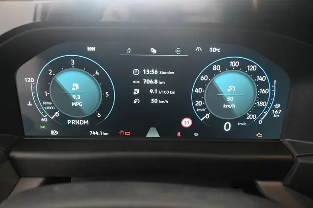 Volkswagen T7 Caravelle VW T7 Caravelle Life LR TDI Ansicht 21