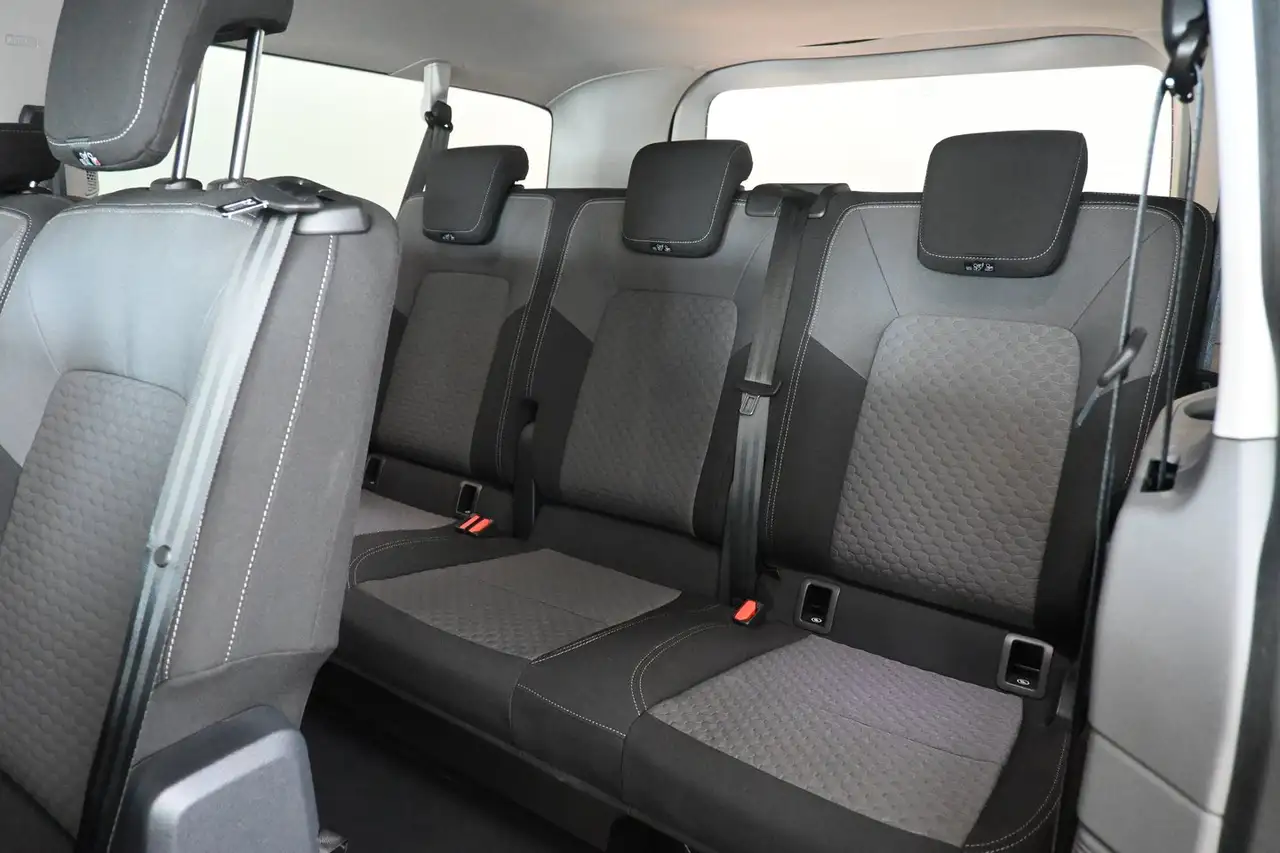 Volkswagen T7 Caravelle 2026 — фото 13
