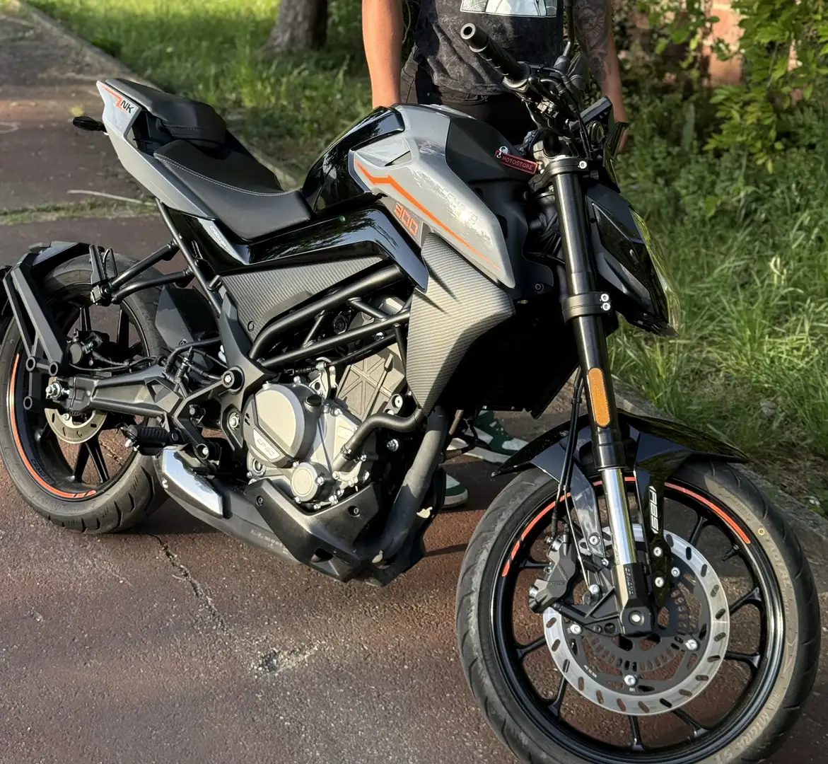 CFMOTO Standard - 1
