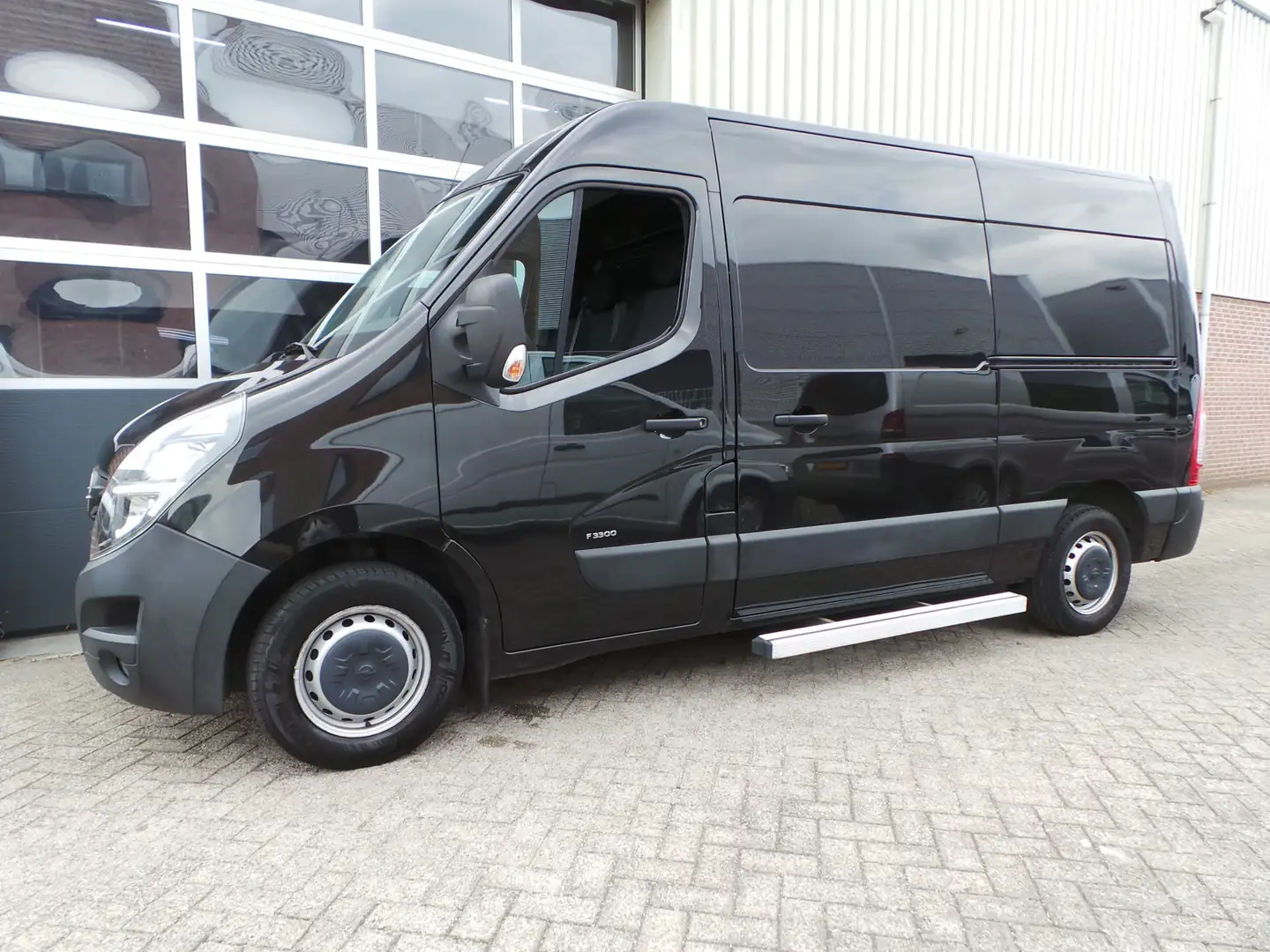 Opel Movano 2.3 Turbo136pk L2H2 NAP 2 Schuifdeuren,Airco,Cruis Zwart - 1