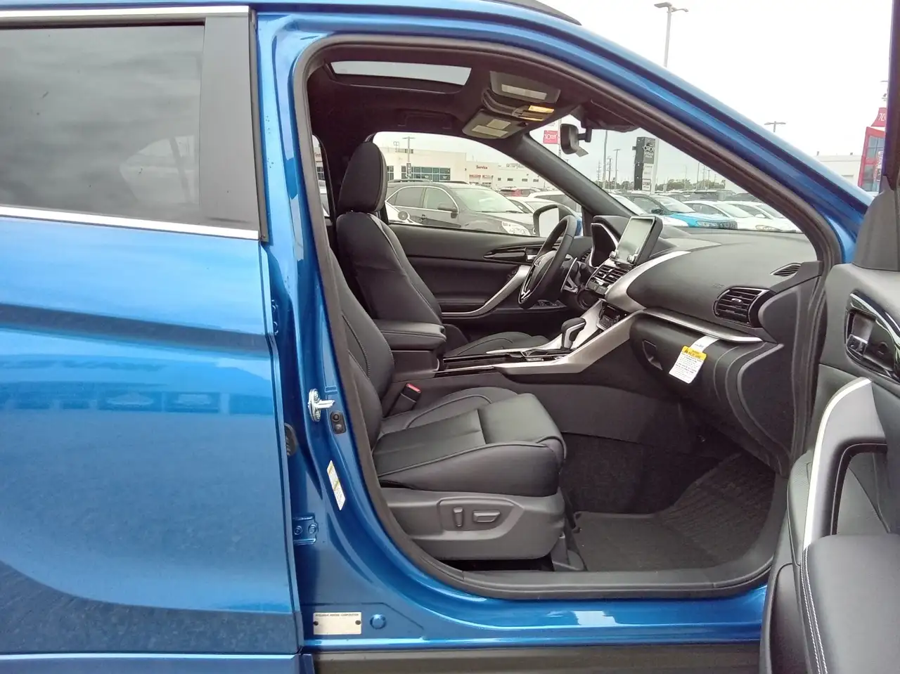 Mitsubishi Eclipse Cross снимка Mitsubishi Eclipse Cross