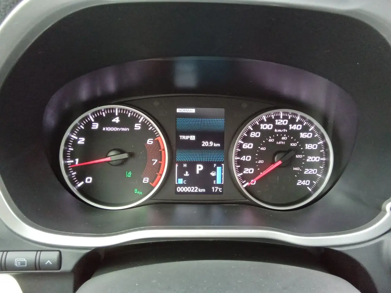 Mitsubishi Eclipse Cross снимка Mitsubishi Eclipse Cross