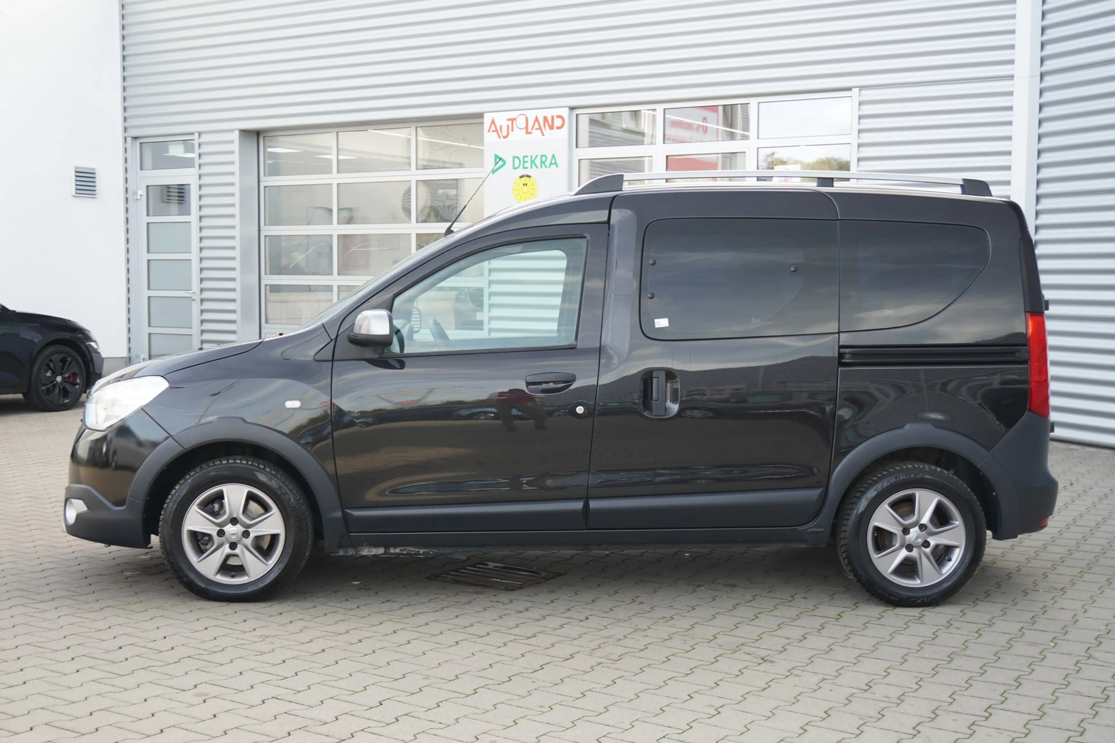 Dacia Dokker Stepway 1.2 TCe 115 Navi Sitzheizung AHK — photo 9