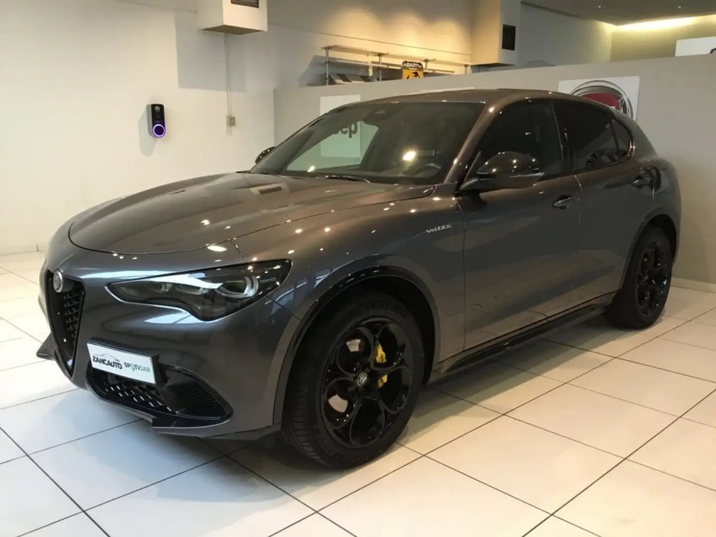 Alfa Romeo Stelvio 2.2 Turbodiesel 210 CV AT8 Q4 Veloce MY24 Gris - 2