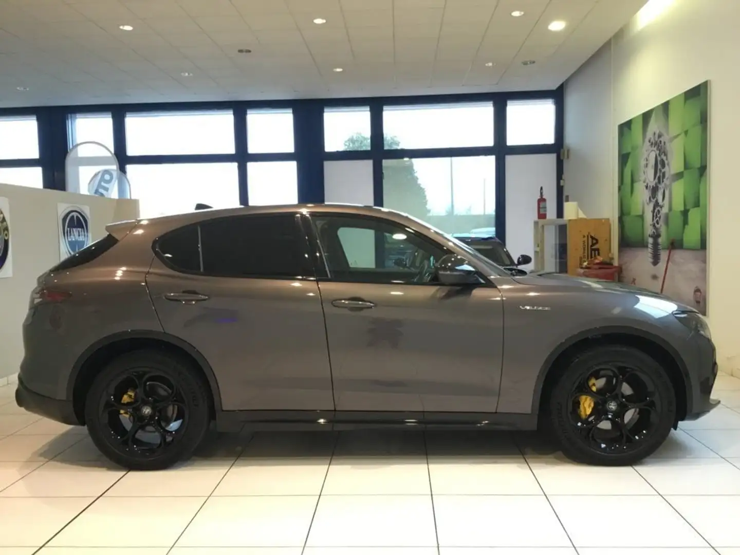 Alfa Romeo Stelvio 2.2 Turbodiesel 210 CV AT8 Q4 Veloce MY24 Gris - 1
