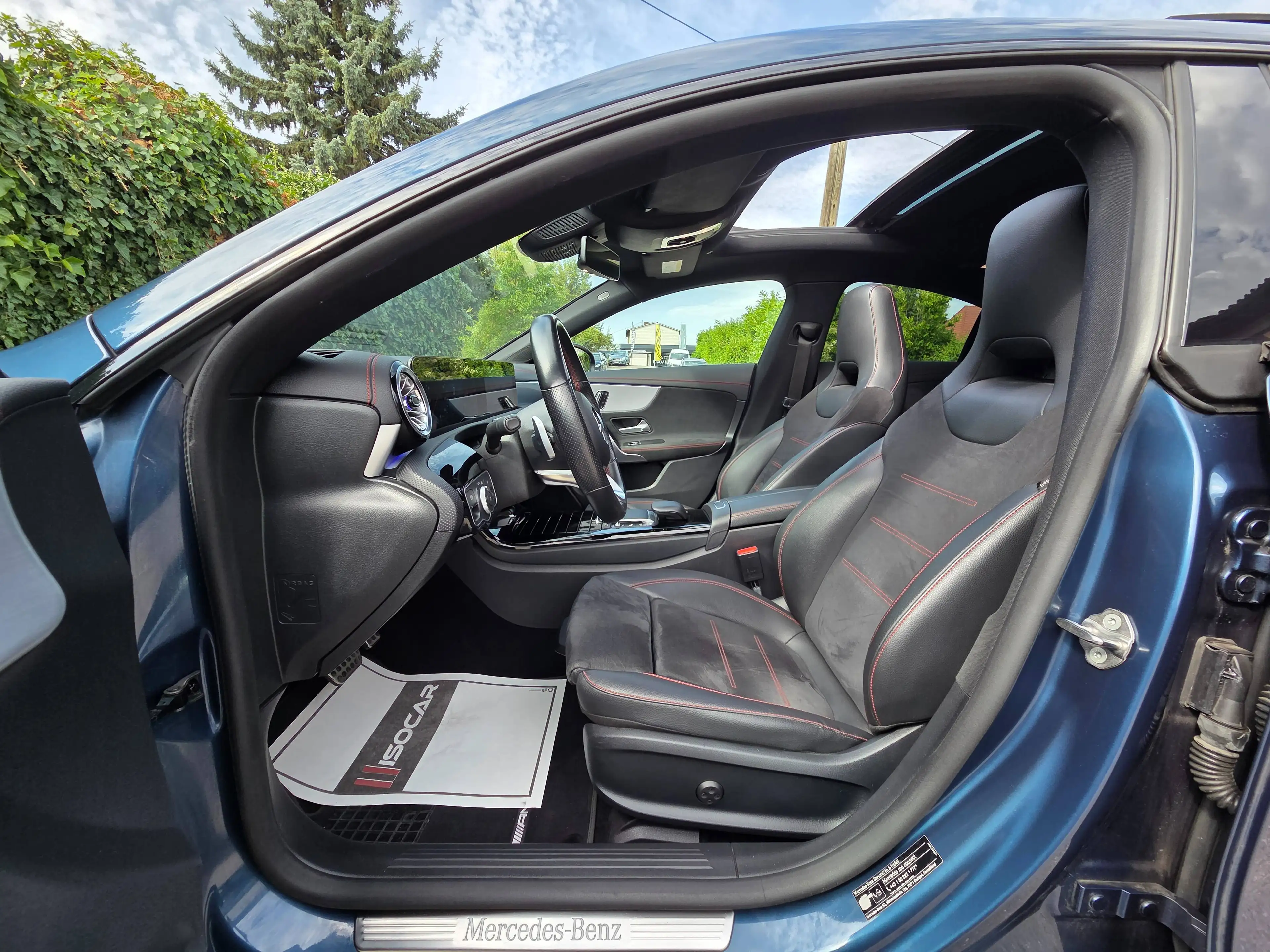 Mercedes-Benz CLA 220 d // AMG-LINE // PANO // SONDERLACK // AMBIENTE // KAMERA // — photo 11