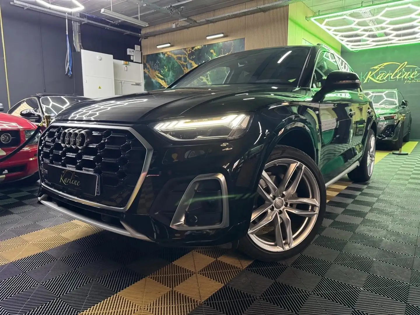 Audi Q5 40 tdiq 204 cv QUATTRO S-LINE I camera recul - CarPlay - virtual cockpit Noir - 1