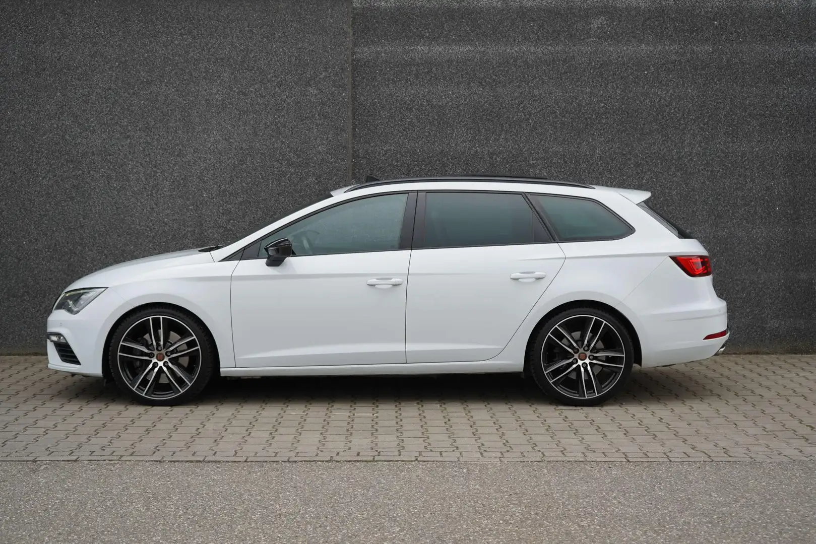 SEAT Leon 2.0 TSI CUPRA 300 4-drive Pano/Schaal/Virtual/Came Blanc - 2