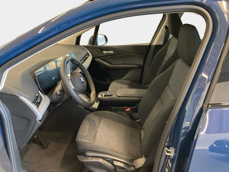BMW 218 — photo 7