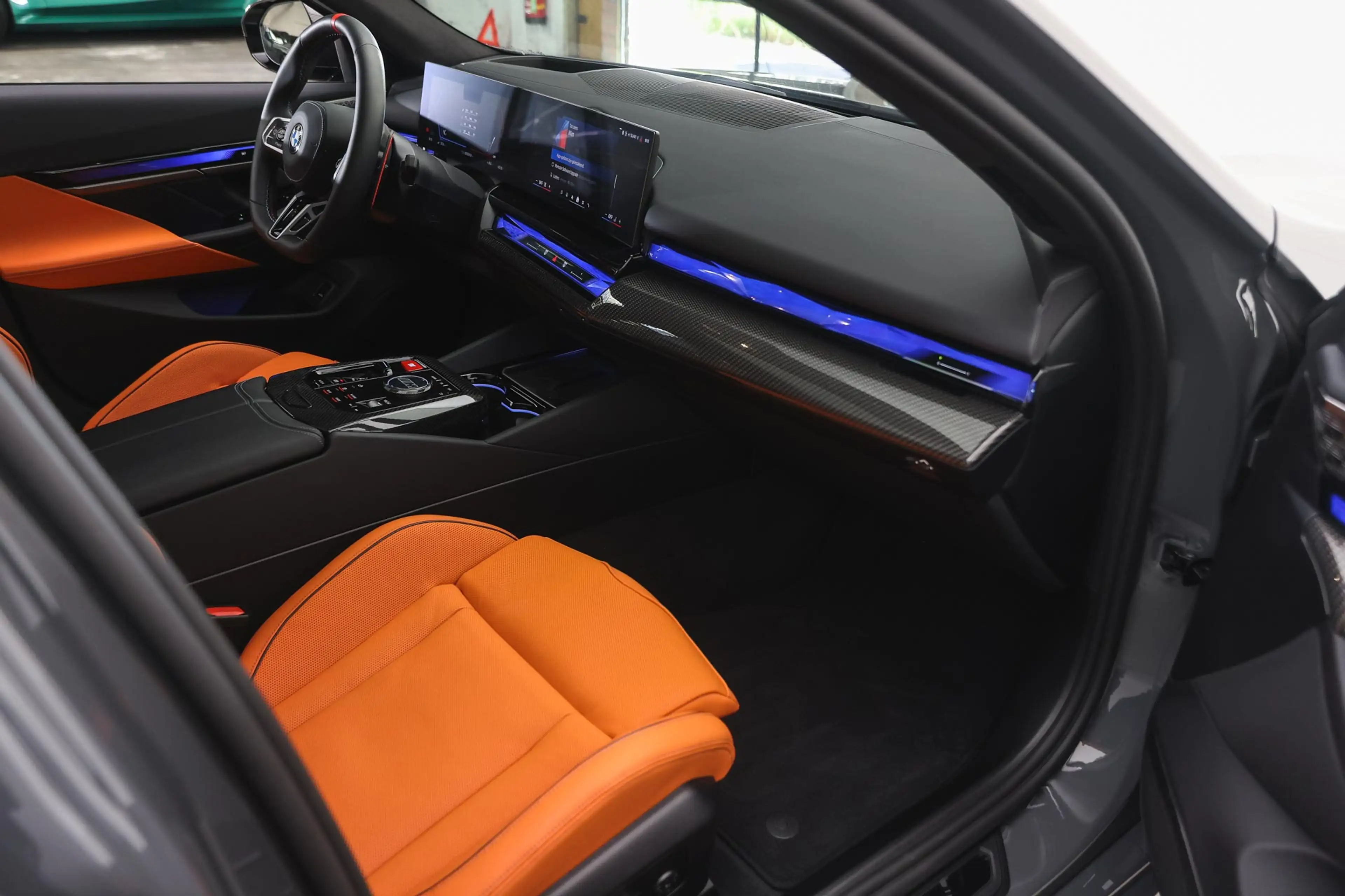 BMW M5 5 Serie Touring Automaat / Panoramadak / M Drive P — photo 11