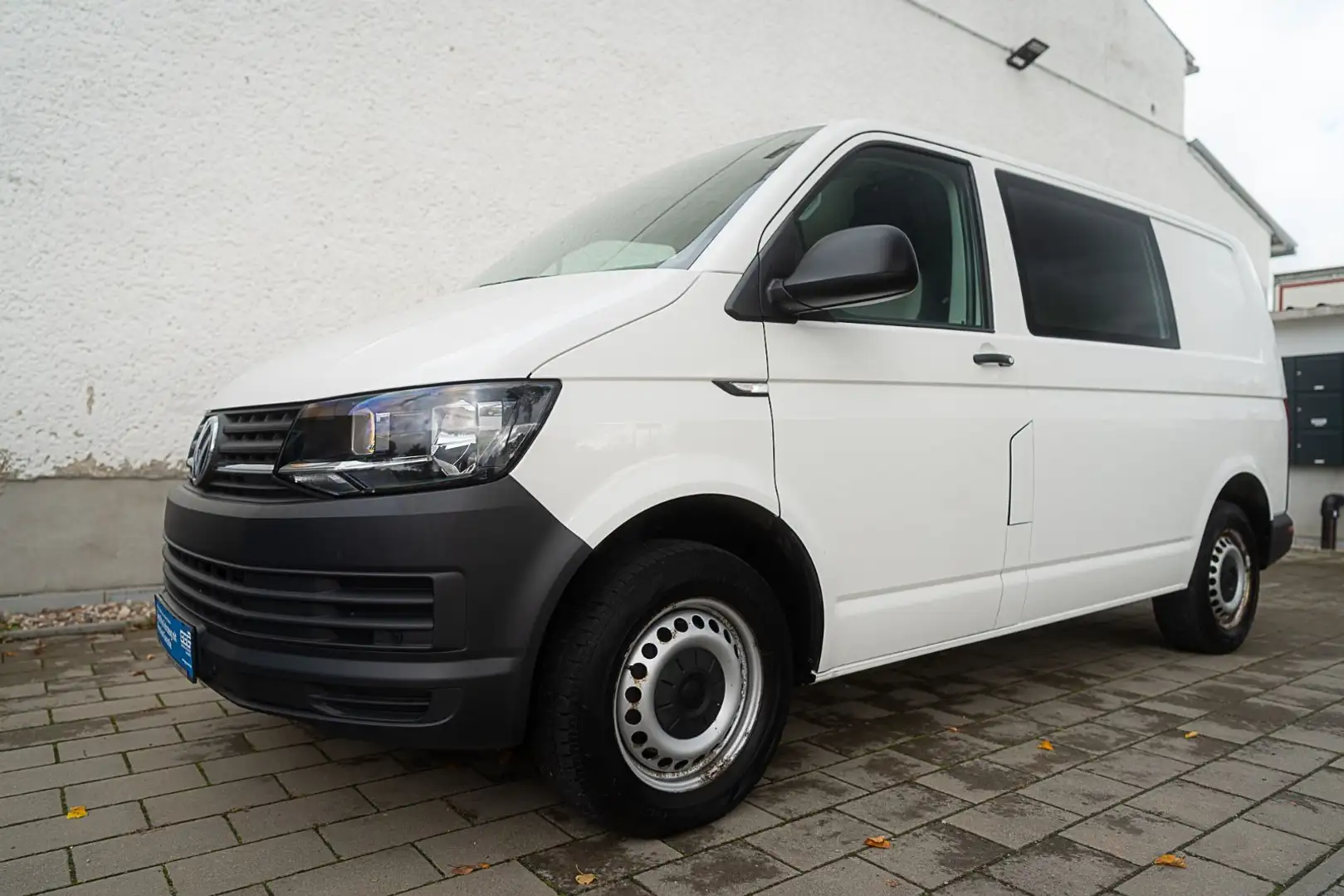 Volkswagen T6 Transporter 2.0 TDI Kasten / Navi Klima MwSt. Weiß - 2