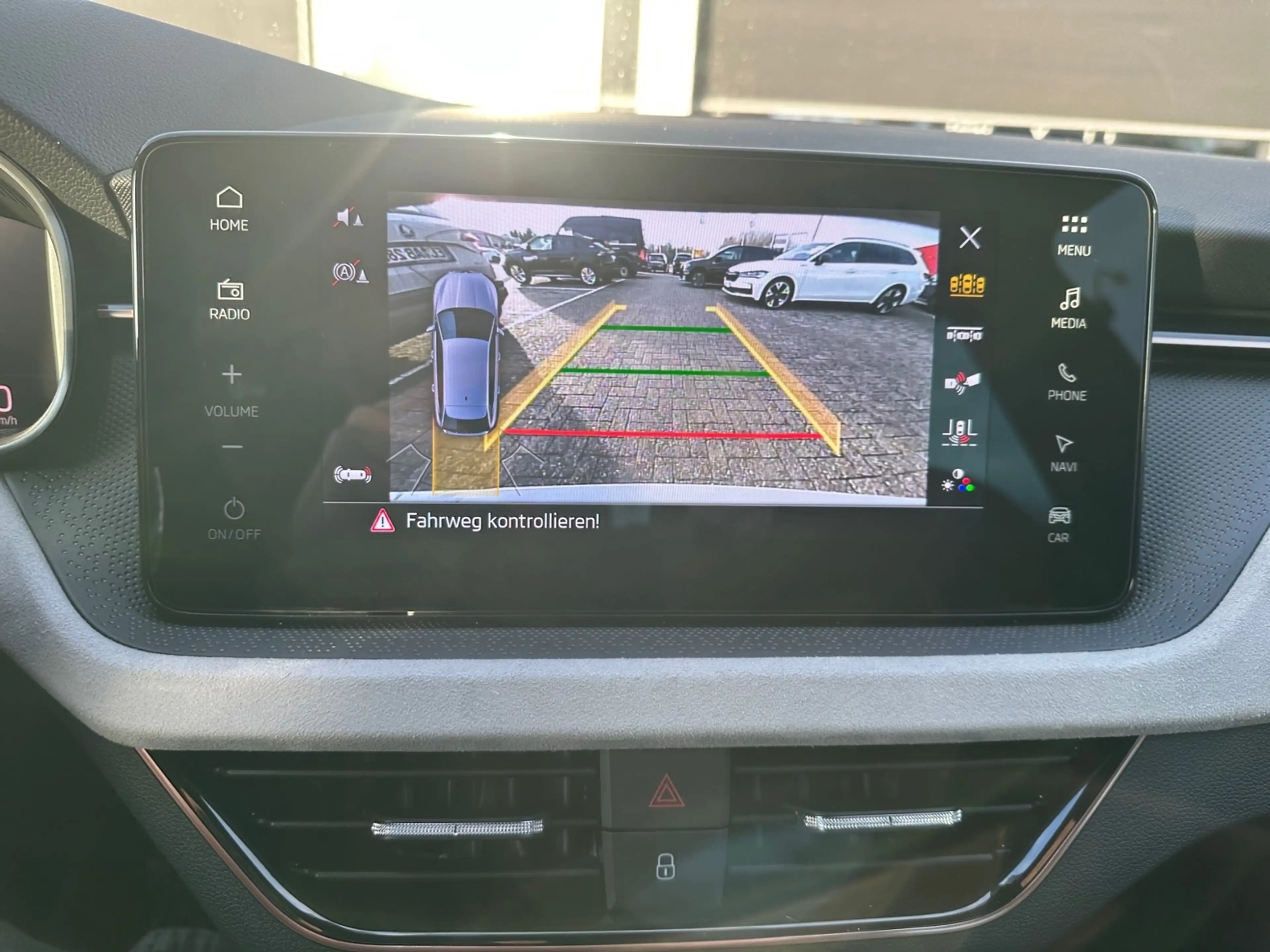 Skoda Scala 1,5 TSI DSG Selection — photo 13