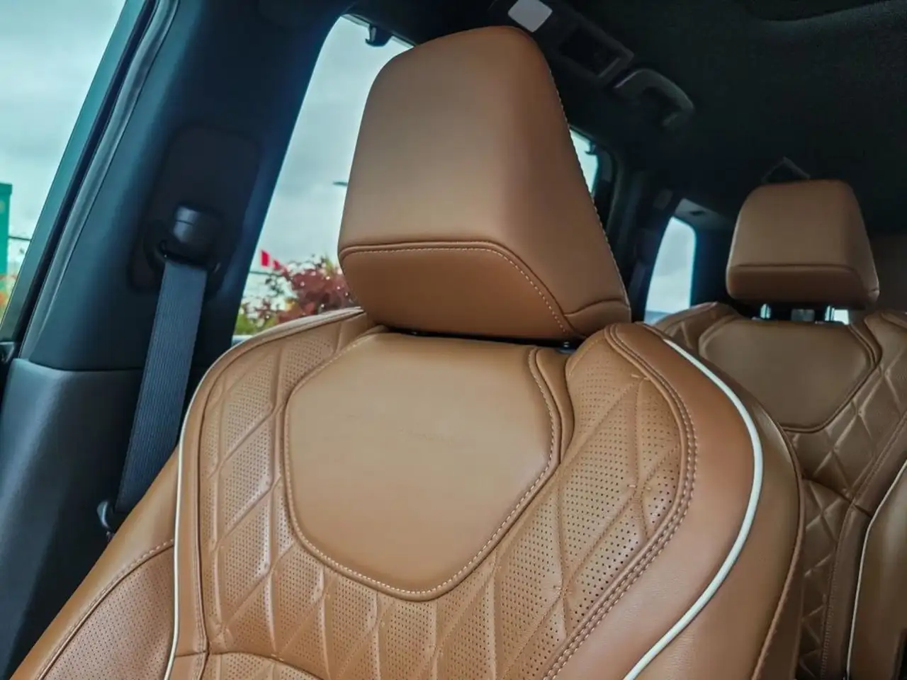 Infiniti QX60 снимка Infiniti QX60