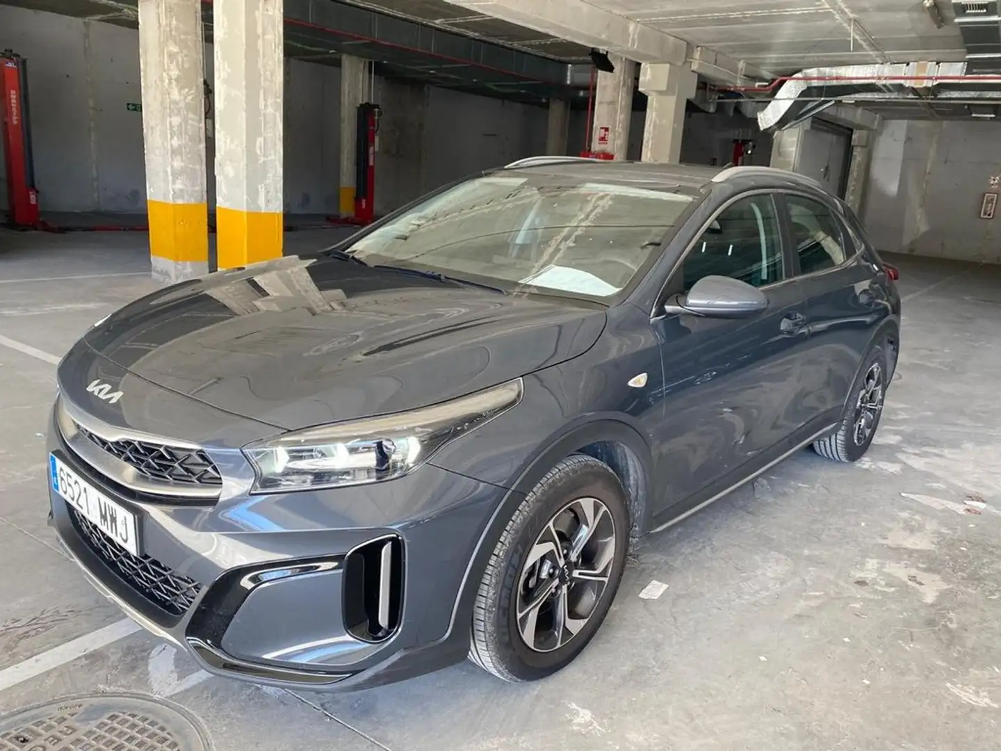 Kia XCeed 1.0 T-GDi Drive Negro - 2