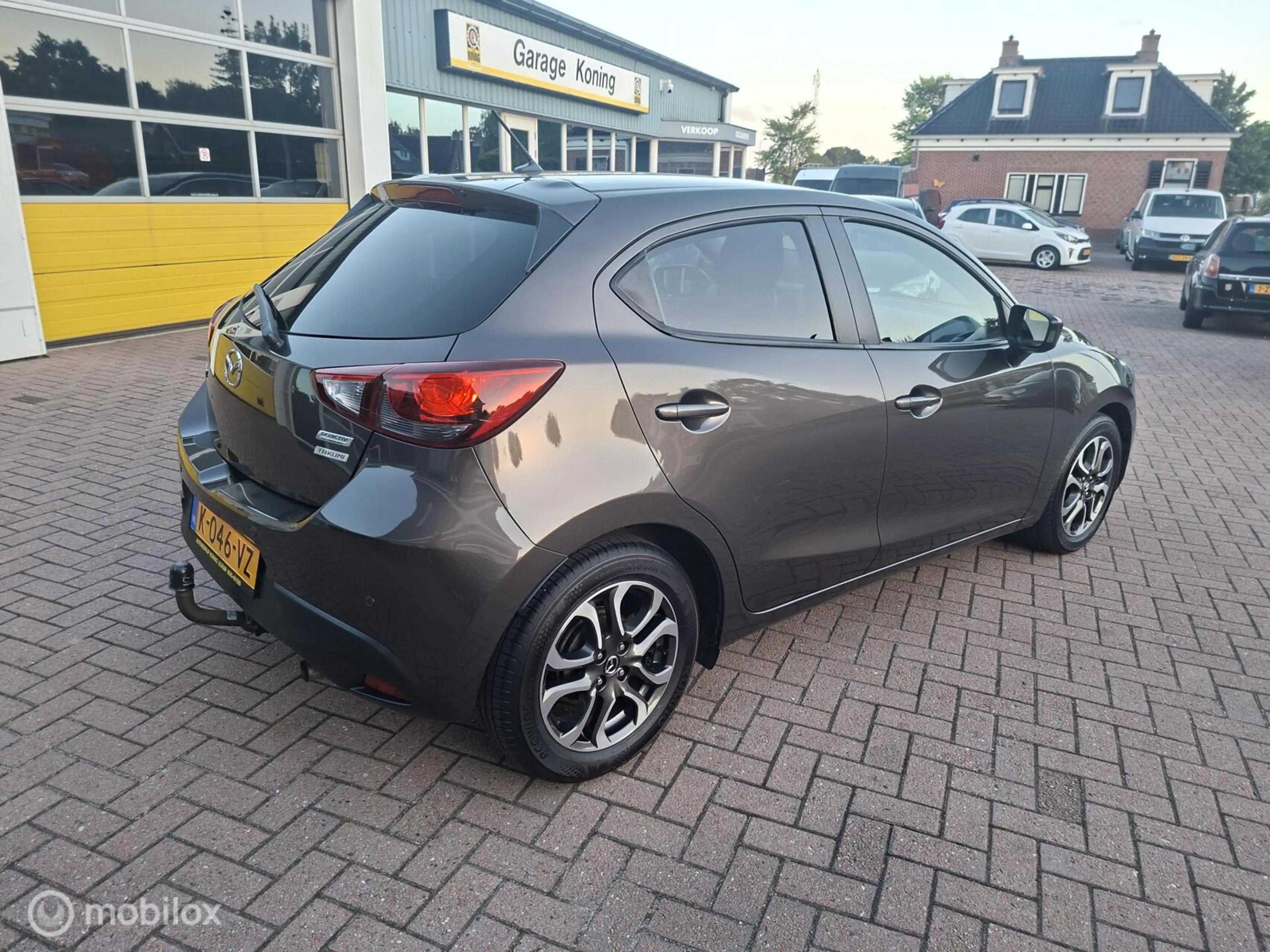 Mazda 2 1.5 Skyactiv-G GT-M Line — photo 3