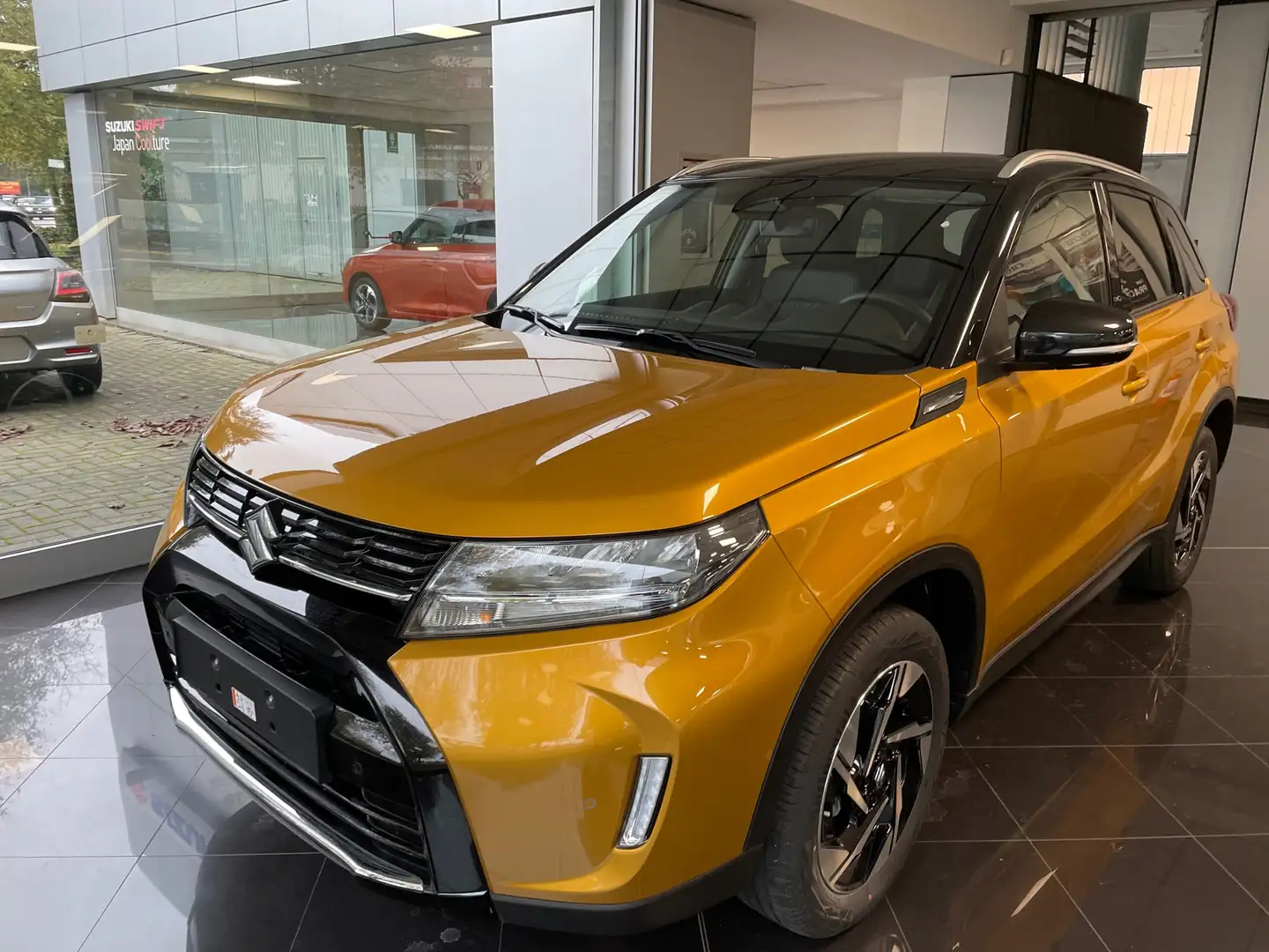 Suzuki Vitara 1.4h Top 2wd Bianco - 1