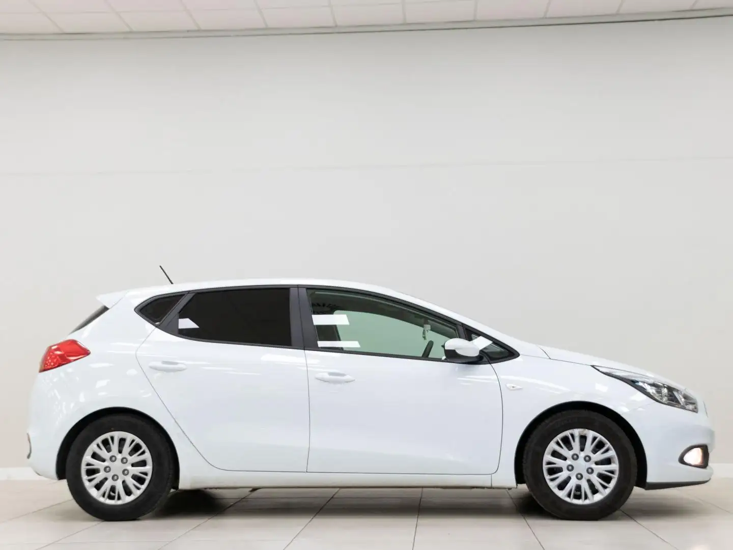 Kia Ceed / cee'd 1.4 CVVT Concept Blanco - 2