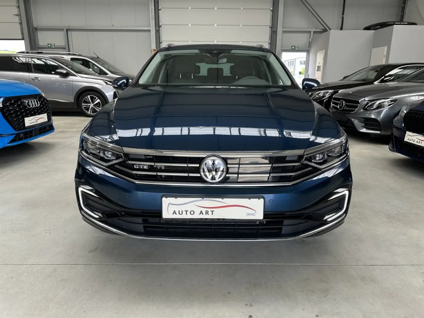 Volkswagen Passat GTE STHZ SHZ AHK ACC Navi Pano Blau - 2