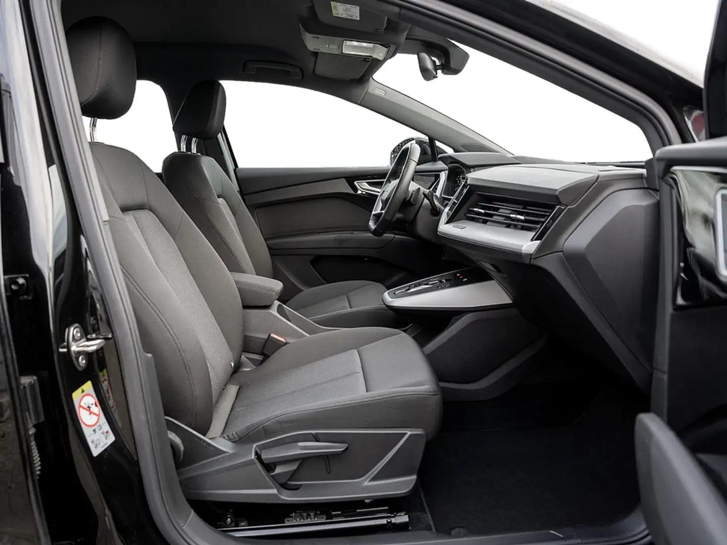 Audi Q4 e-tron 40 e-tron NAVI LED HUD PDC SHZ KLIM Schwarz - 2