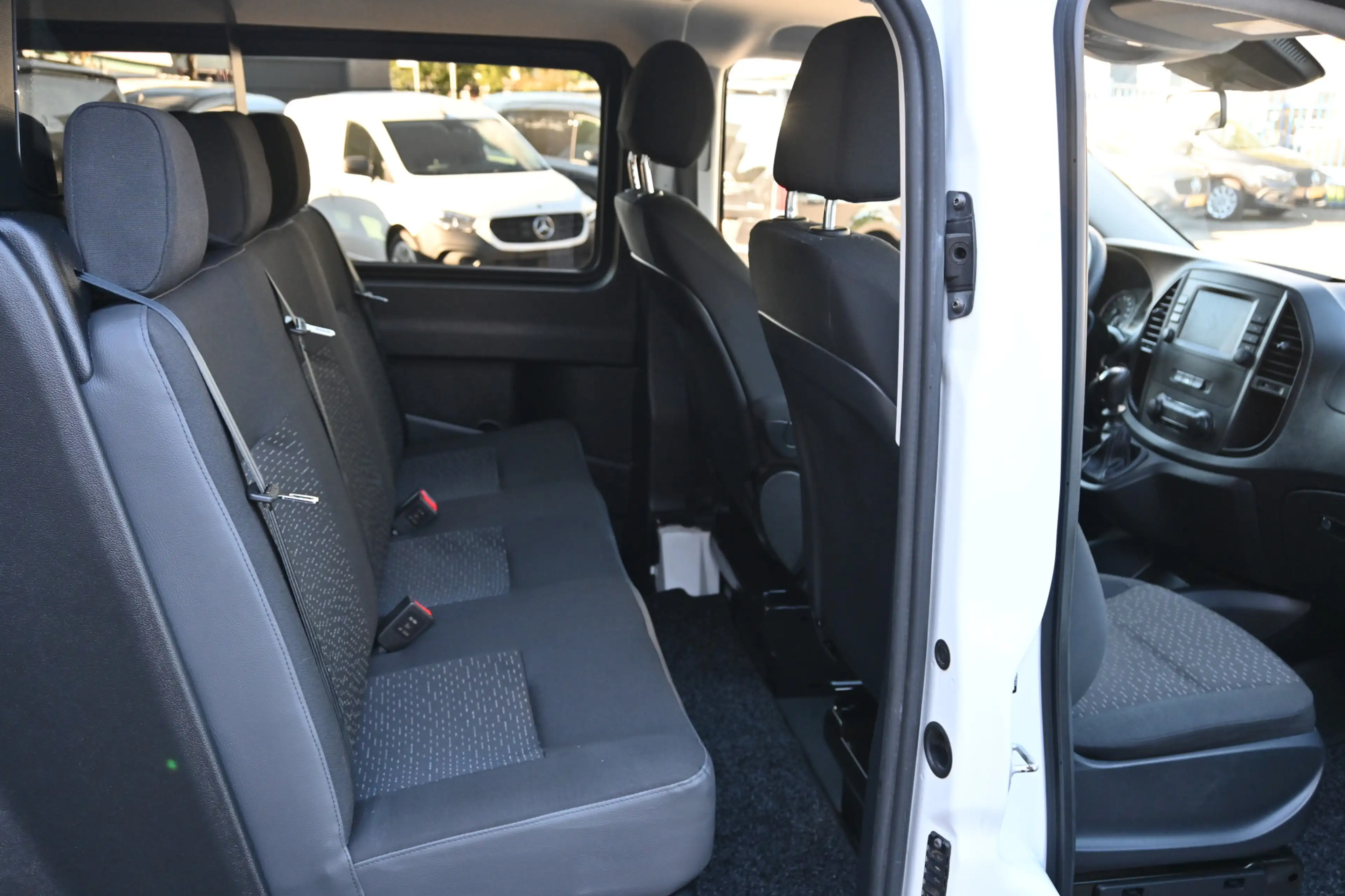 Mercedes-Benz Vito 116 CDI L2 DC LED, Apple Carplay/Android Auto — photo 6
