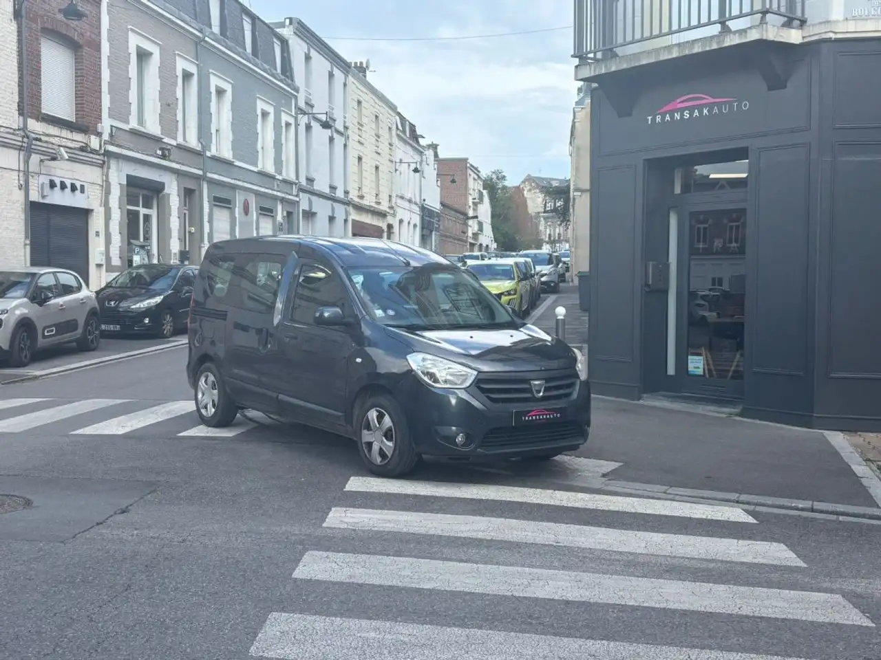 Dacia Dokker TCe 115 LaurÃ©ate / BLUETOOTH