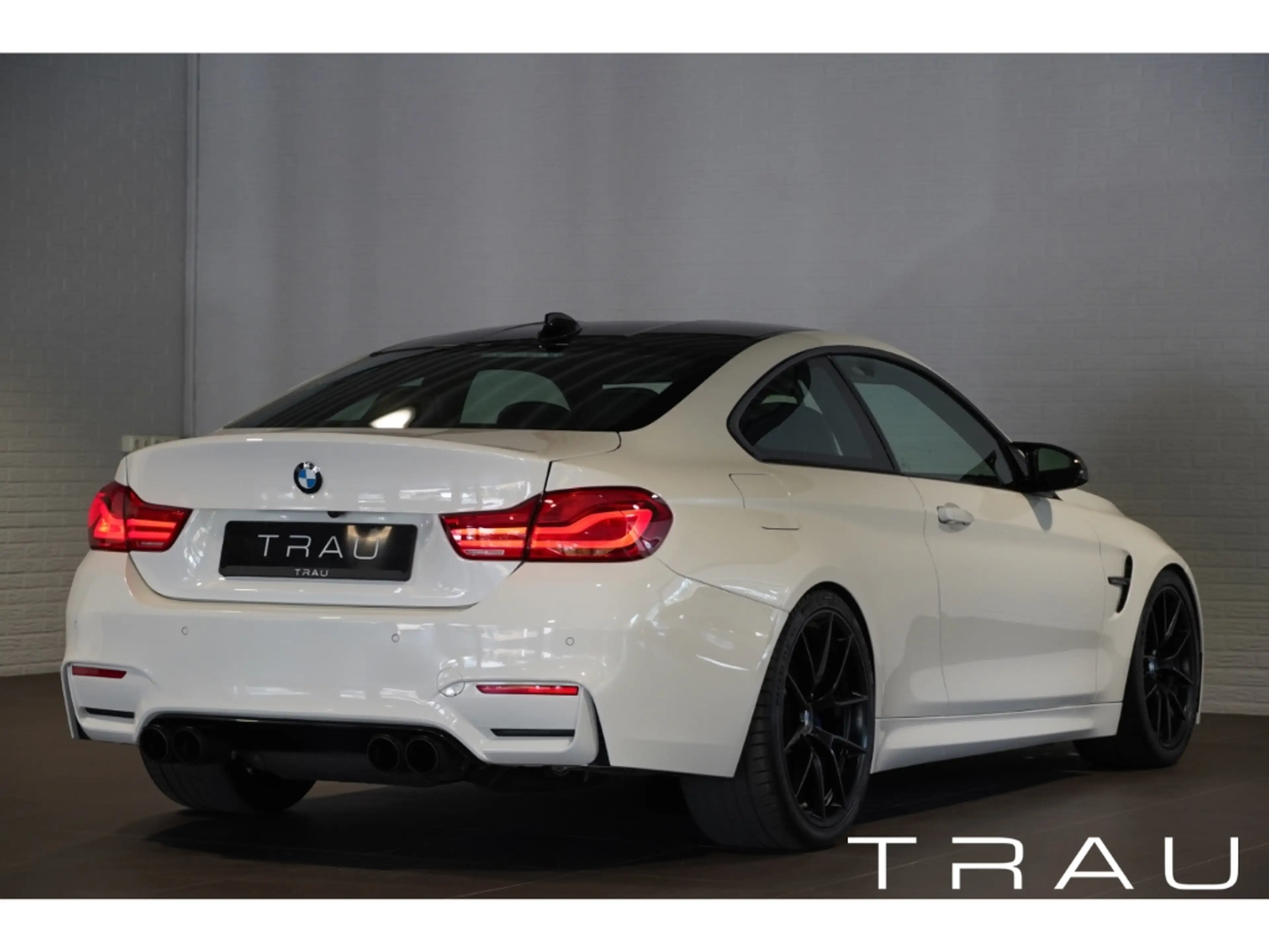 BMW M4 LCI Competition KW V3 HUD Recaro M763 — photo 6