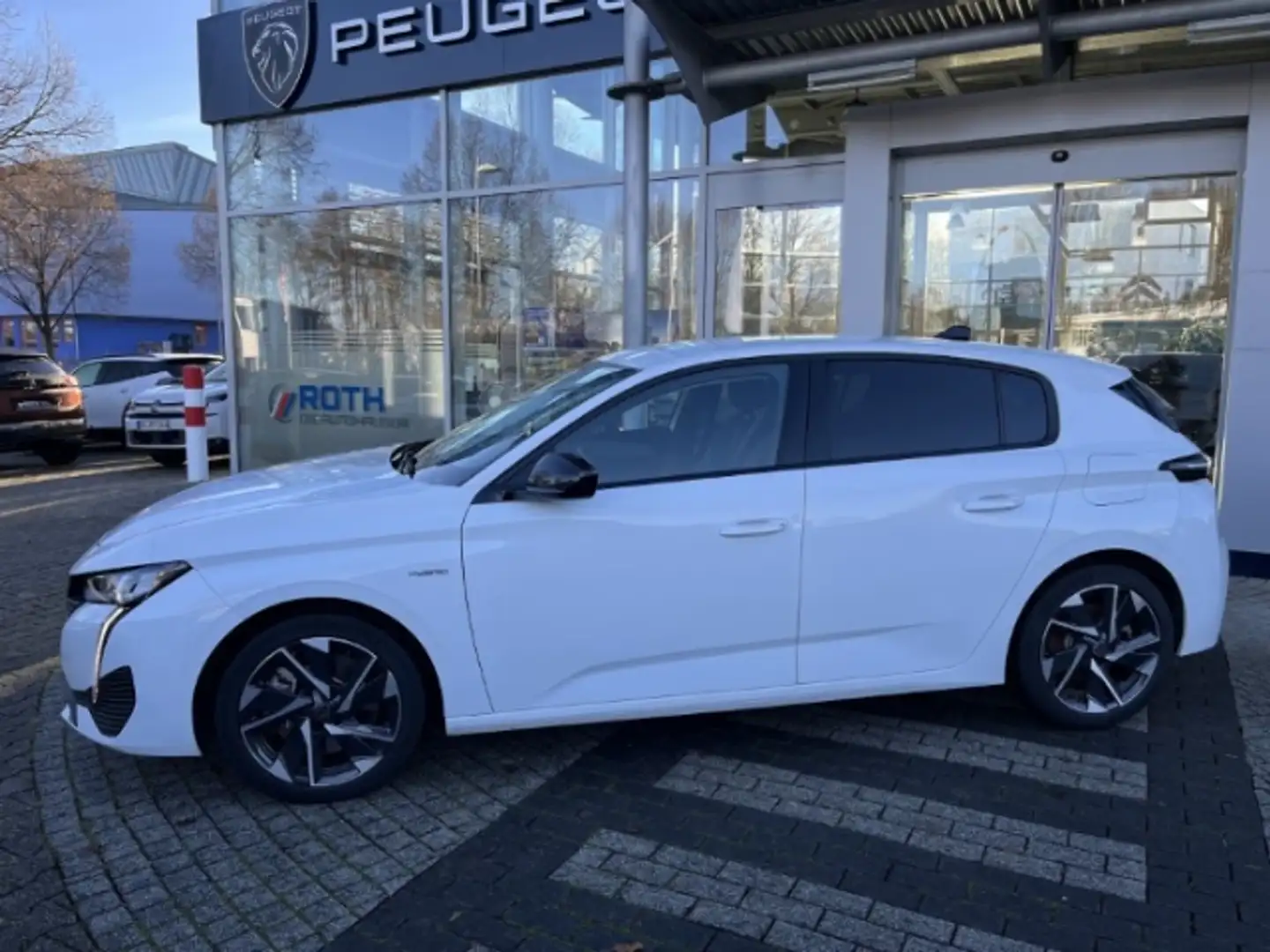 Peugeot 308 Hybrid 180 e-EAT8 Allure Pack Navi Fernlichtass. R Weiß - 2